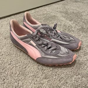 *NWOT Puma Pastel Sneakers